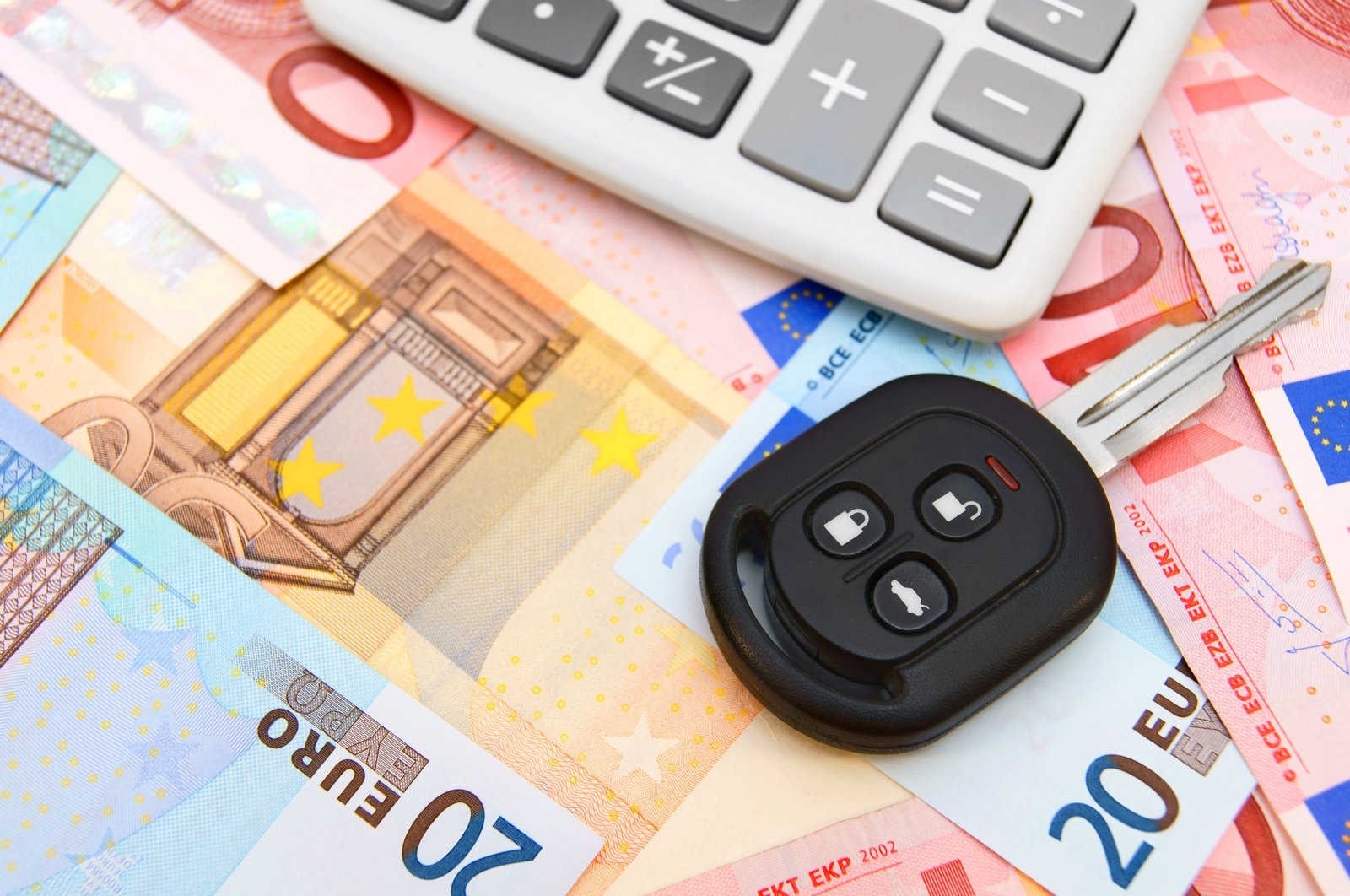 Auto Verkopen Zonder Gedoe en Snel Geld: Hoe Werkt het en Wat Zijn de Voordelen?